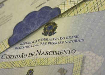 Brasileiro maior de 18 anos pode alterar nome diretamente no Cartório de Registro Civil
