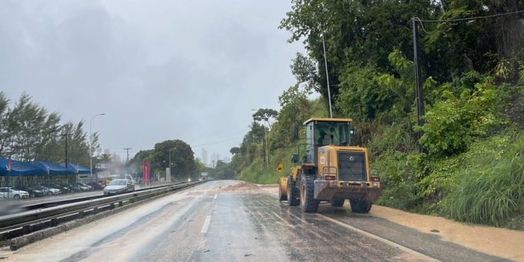 INMET emite alerta de chuvas fortes em João Pessoa e Defesa Civil mantém equipes de prontidão