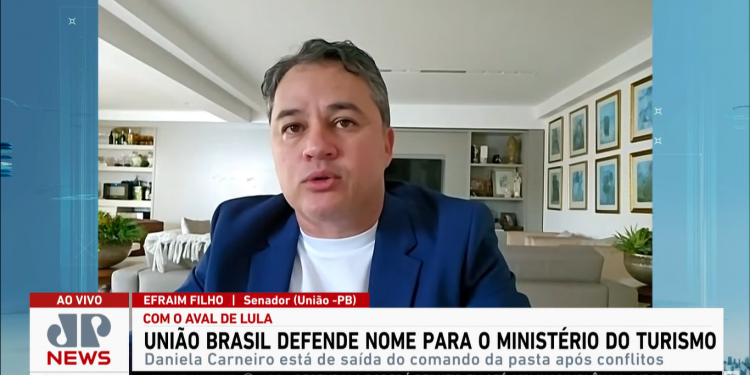 Efraim Filho diz que a Reforma Tributária não tem objetivo de facilitar a vida do governo