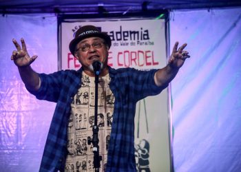 Festival de Cordel encanta paraibanos e turistas na Feirinha de Tambaú