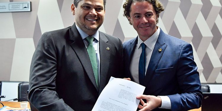 Sabatina de Zanin, indicado ao STF, acontece na próxima quarta-feira