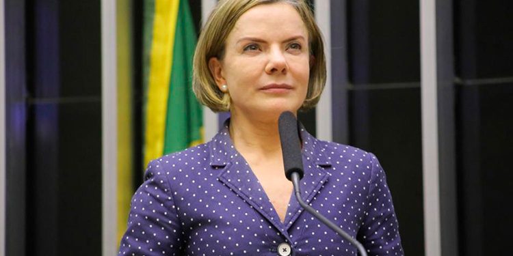 STF rejeita denúncia contra deputada Gleisi Hoffmann relacionada à Lava Jato