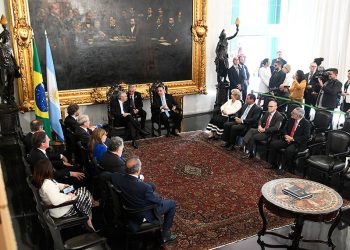 Congresso buscará com o Executivo soluções para apoiar a Argentina, diz Pacheco