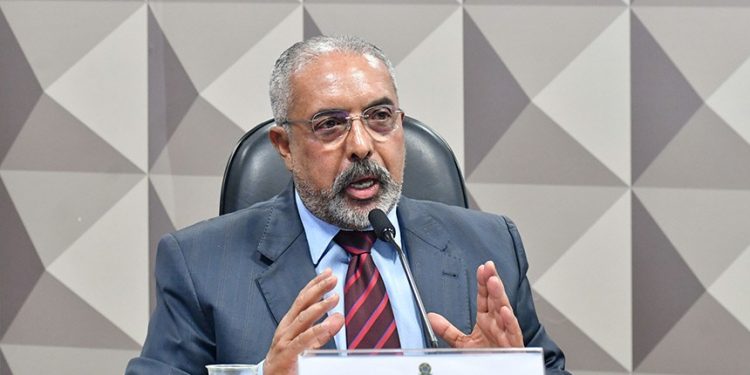 Comissão de Direitos Humanos debaterá remuneração justa no trabalho