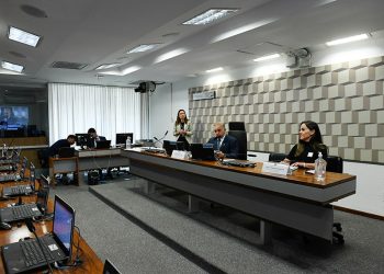 Na CE, especialistas pedem que novo cálculo da merenda não reduza recursos
