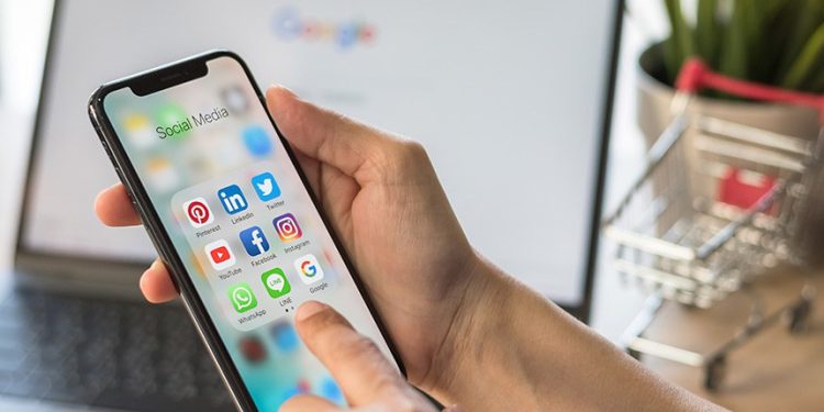 Maioria apoia lei para combater fake news, mostra DataSenado