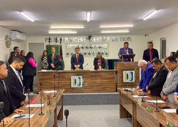 Câmara de Bayeux aprova projetos de Leis Complementares de autoria do Executivo e requerimentos para a infraestrutura