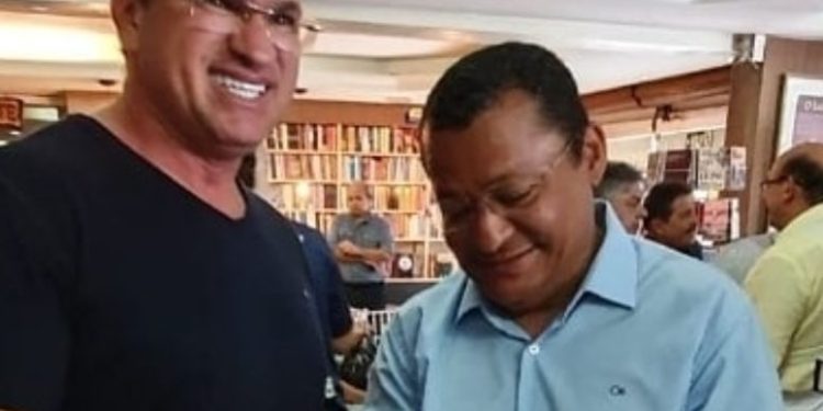 SEM SURPRESA: Julian Lemos aponta que Bolsonaro traiu Nilvan e diz que ex-presidente só tem consideração por si próprio