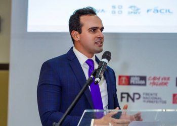 Em encontro da Frente Nacional de Prefeitos, vice-governador reforça compromisso de fortalecer municípios paraibanos