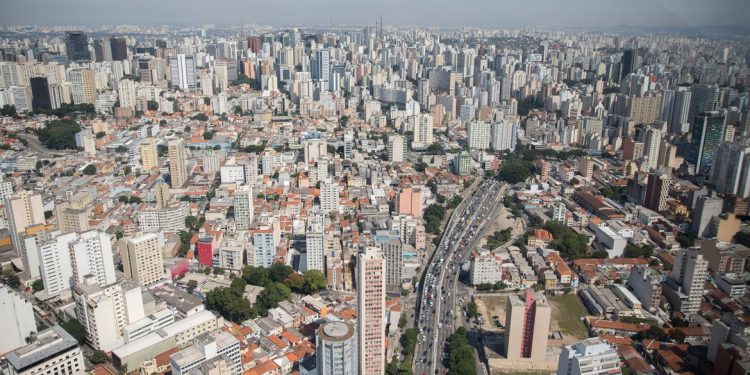 CENSO 2022: População do Brasil passa de 203 milhões de habitantes