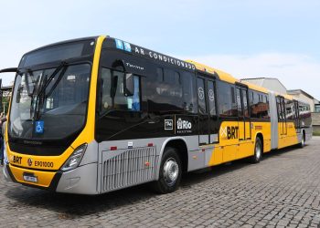 REPAGINADO: Programa para baratear carros agora vai priorizar ônibus e caminhões