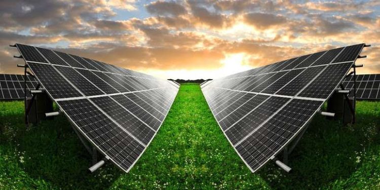 Preço médio da energia solar atinge patamar histórico de baixa no Brasil