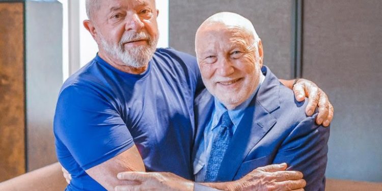 Presidente se encontra com o sociólogo Domenico de Masi em Roma