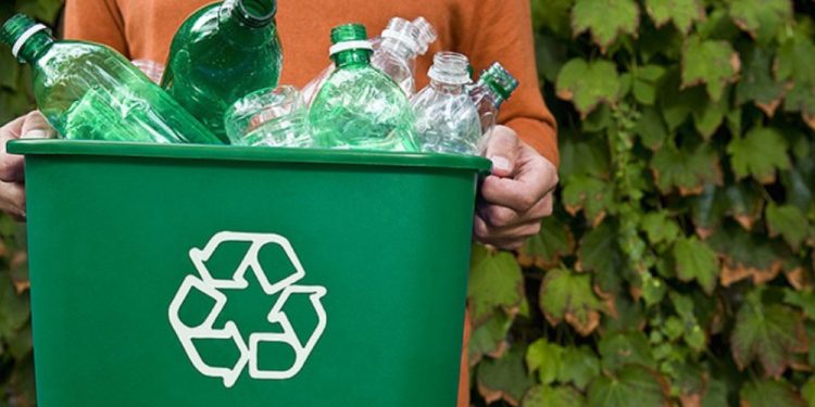Brasil só recicla 4% dos resíduos sólidos; Famup tem projeto que incentiva prática em municípios paraibanos
