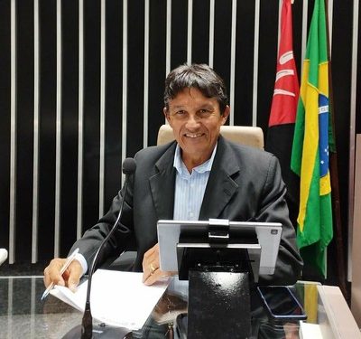 Vereador Gerson Cândido solicita construção de praça de alimentação no Memorial Frei Damião