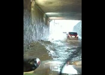 VÍDEO: Viaduto fica alagado após fortes chuvas em João Pessoa
