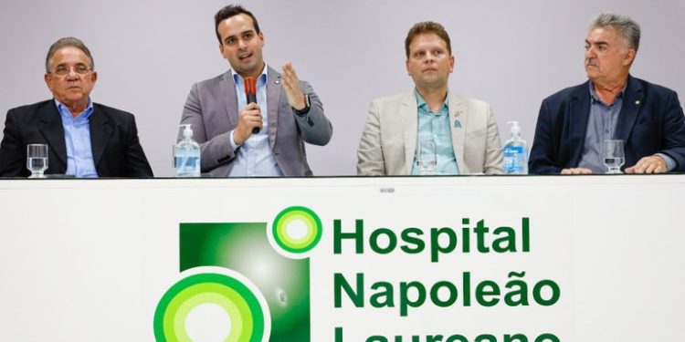 Lucas visita Hospital Napoleão Laureano e reforça parceria com instituição para fortalecer atendimento prestado aos paraibanos