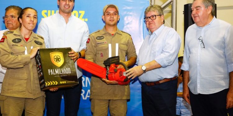 João Azevêdo participa de plenária do ODE em Sousa e anuncia investimentos superiores a R$ 13 milhões na região