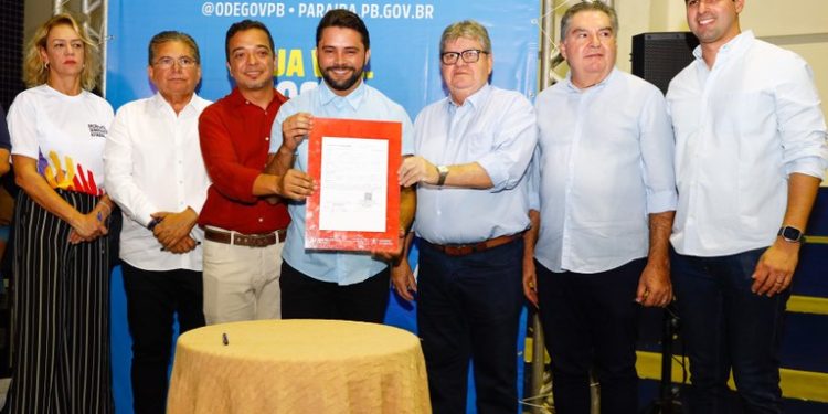 João Azevêdo participa de plenária do ODE em Sousa e anuncia investimentos superiores a R$ 13 milhões na região