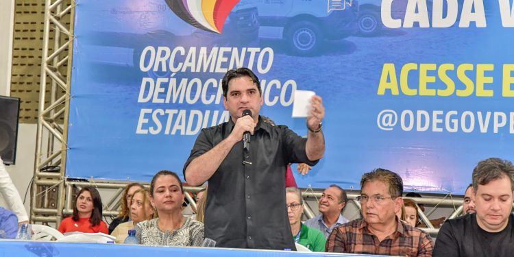 Murilo Galdino participa de audiência do OD com o governador e visita amigos em Itaporanga