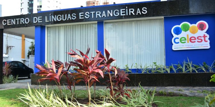 Centro de Línguas Estrangeiras da Prefeitura abre inscrições para o segundo semestre