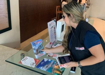 Prefeitura distribui mil Guias do Consumidor Turista em cerca de 70 hotéis da Capital