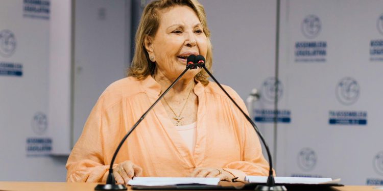 Francisca Motta celebra escolha de Patos para receber unidade da Casa da Mulher Brasileira