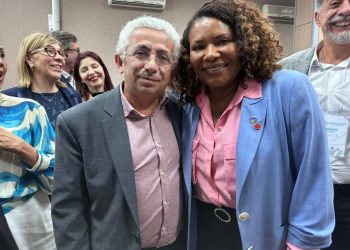 Secretários de Cultura entregam carta-compromisso à ministra Margareth Menezes