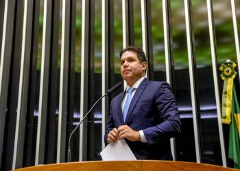 Hugo Motta não descarta entrar na disputa pelo Senado em 2026