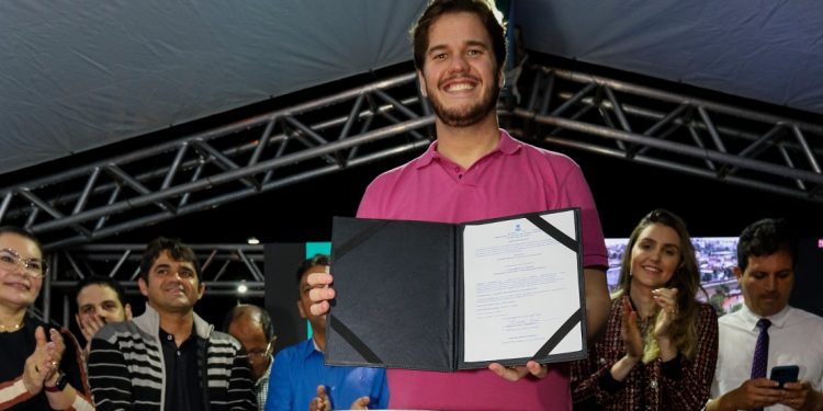 Bruno autoriza início da 2ª etapa do Canal de Bodocongó e marca o início do maior programa de obras de Campina Grande