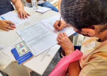 Quatro mil vagas de emprego para beneficiários do Bolsa Família são ofertadas por empresa de call center na Capital