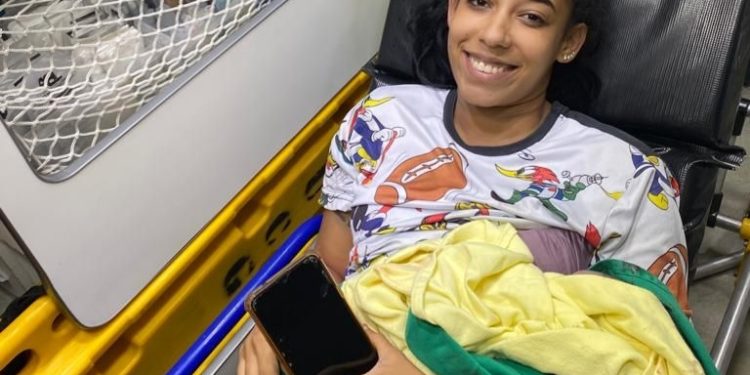 Gestante deu à luz em ambulância após acidente em Campina Grande