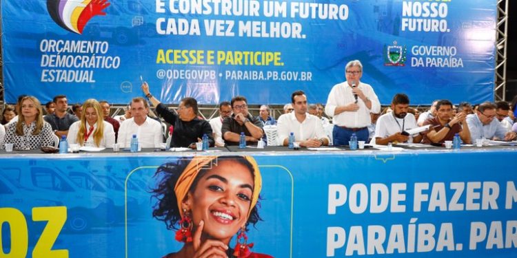 João Azevêdo participa de plenária em Soledade e destaca importância do ODE para as ações realizadas na Paraíba