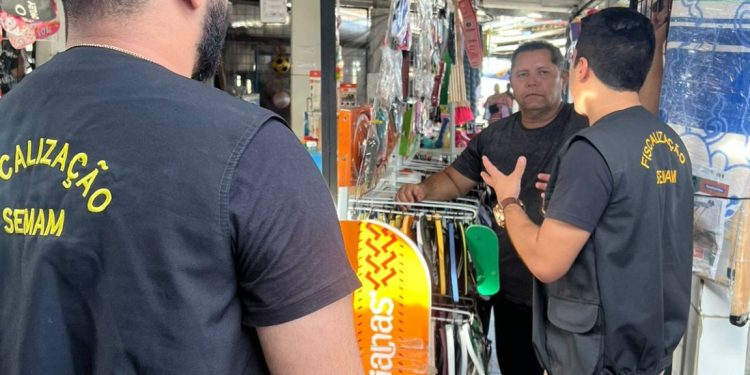 Semam faz visita técnica no Mercado do Rangel e inicia as castrações dos animais em situação de rua