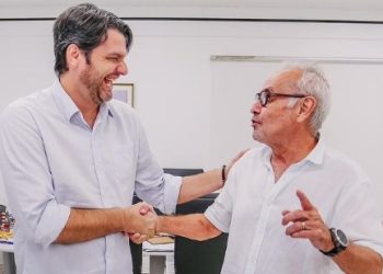 Leo Bezerra defende aliança com Cícero, porém afirma que seguirá PSB “em qualquer cenário”