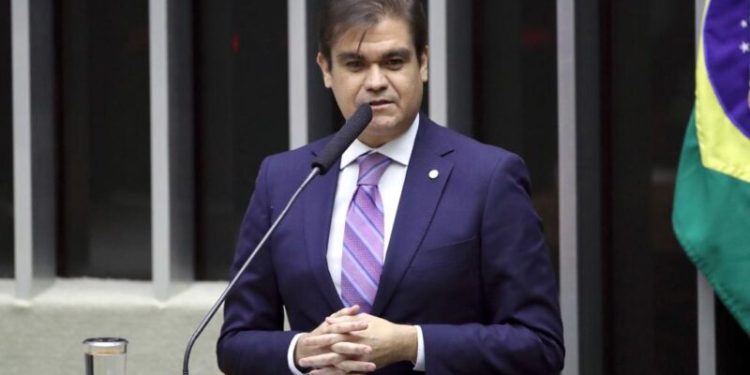 Mersinho Lucena garante emenda de R$ 1 milhão para a Saúde de Cabedelo