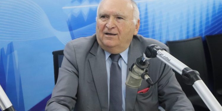 Presidente do TCE-PB diz que prefeituras gastam mais dinheiro com São João do que com saúde e educação