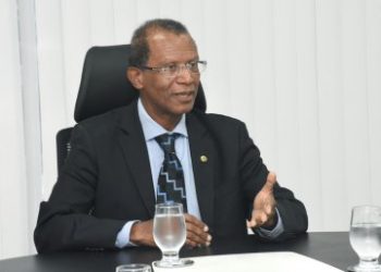 Desembargador João Benedito se reúne com governador João Azevêdo para tratar do orçamento de 2024