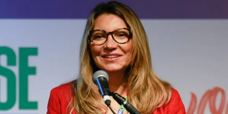 “Não é mais possível mulheres sofrerem violência política”, diz Janja