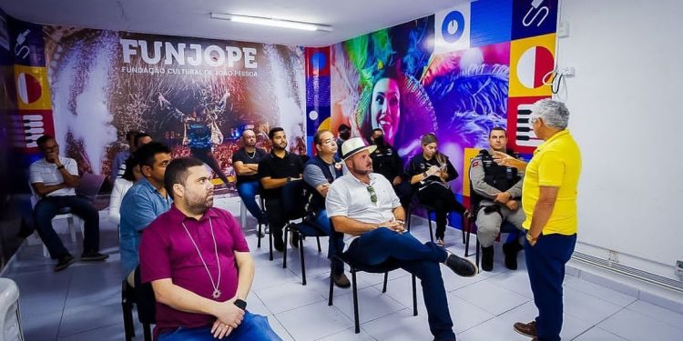 Funjope reúne instituições para discutir plano de segurança da Festa das Neves