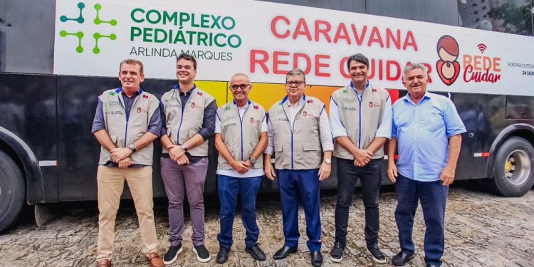 Cícero Lucena participa da abertura da Caravana da Rede Cuidar 2023 ao lado do governador João Azevêdo