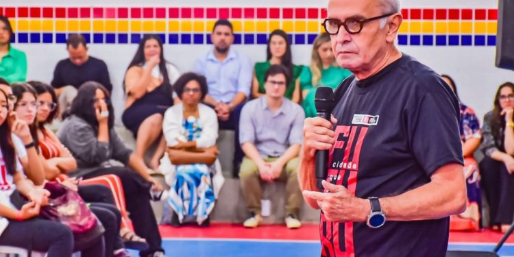 Cícero lança ‘Procon-JP vai às aulas 2023’, que vai atender 2.400 alunos na terceira edição