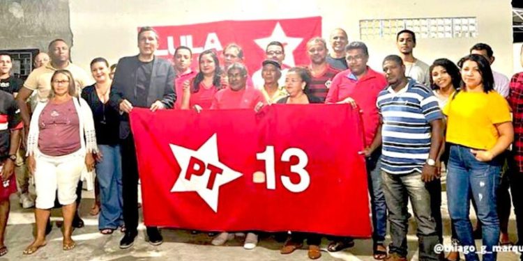 Ricardo Barbosa recebe apoio do PT e de lideranças no bairro Renascer para a disputa pela Prefeitura de Cabedelo