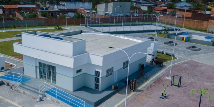 Prefeitura de Santa Rita inaugura nova UBS acoplada a praça no Sol Nascente