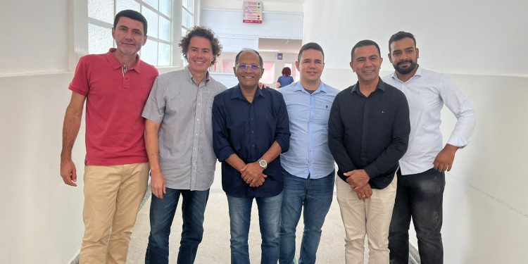 Durante inspeção às obras do ISEA, secretário destaca importância da atuação de Veneziano: “Ficará na história do instituto”