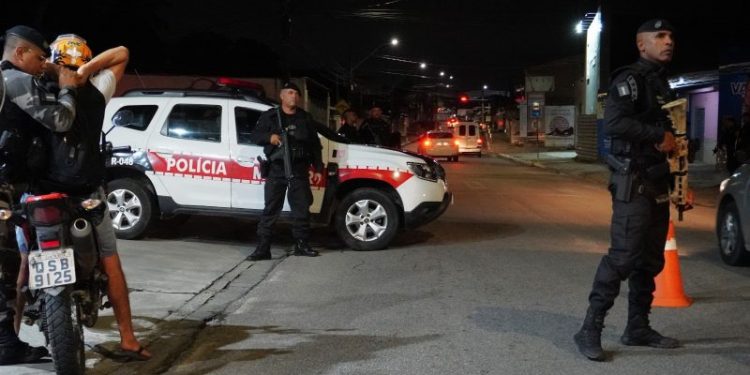 Operação Paradigma prende cinco acusados e apreende três armas na grande João Pessoa