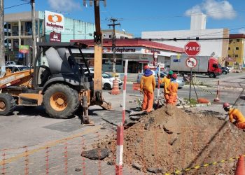 Prefeitura da Capital realiza obra para retirada de ponto de alagamento no bairro Bancários