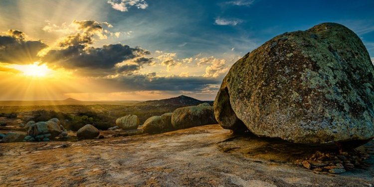 Dez cidades paraibanas são cenários da série “Cangaço Novo” e será tema de painel em evento internacional