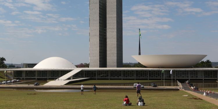 Congresso Nacional concentra atividades da semana em comissões