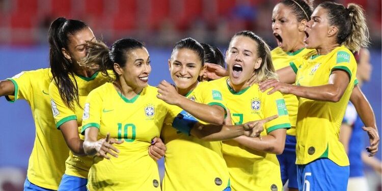 Governo da Paraíba altera horário de expediente nos dias de jogos da seleção feminina de futebol